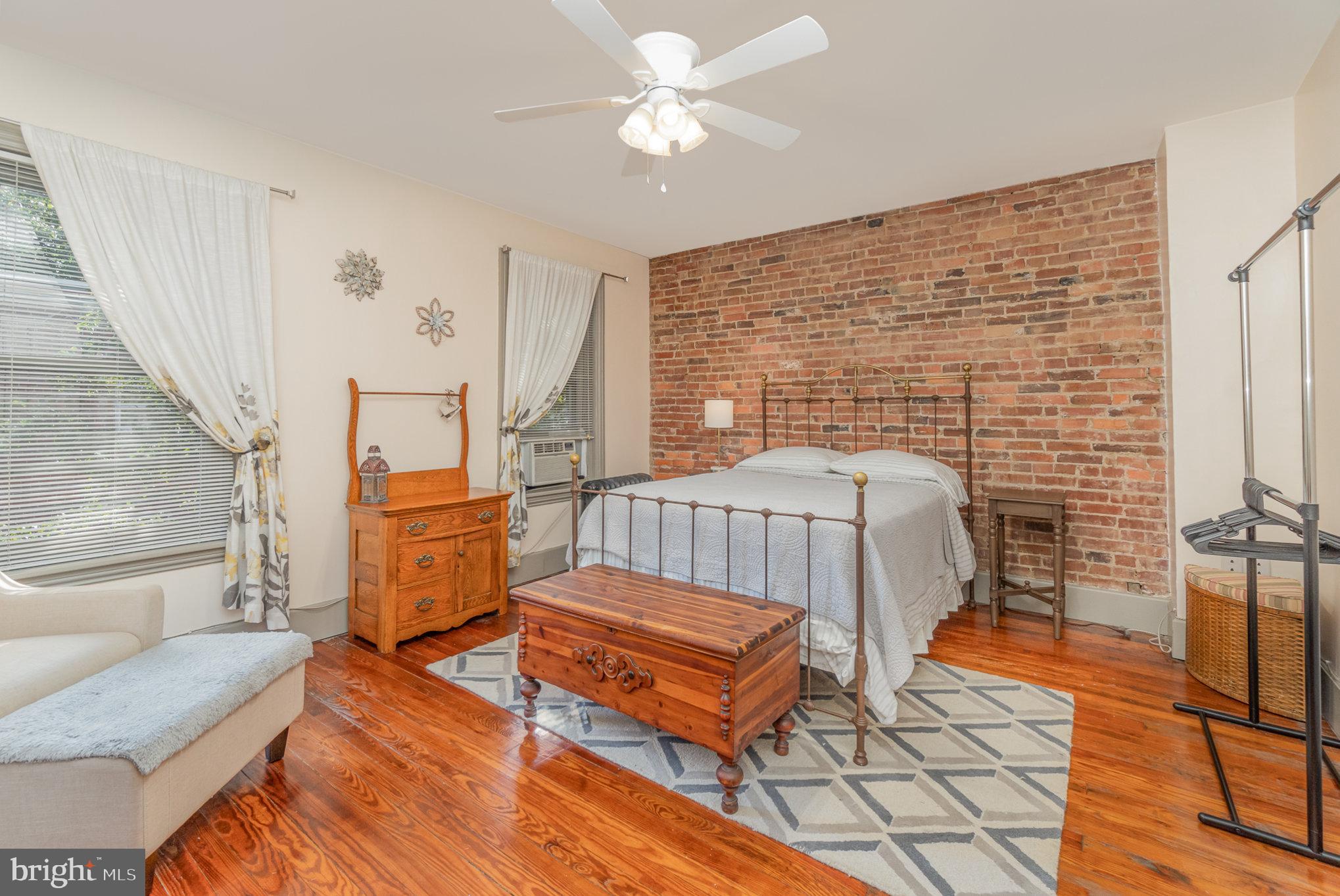 1706 PENN STREET