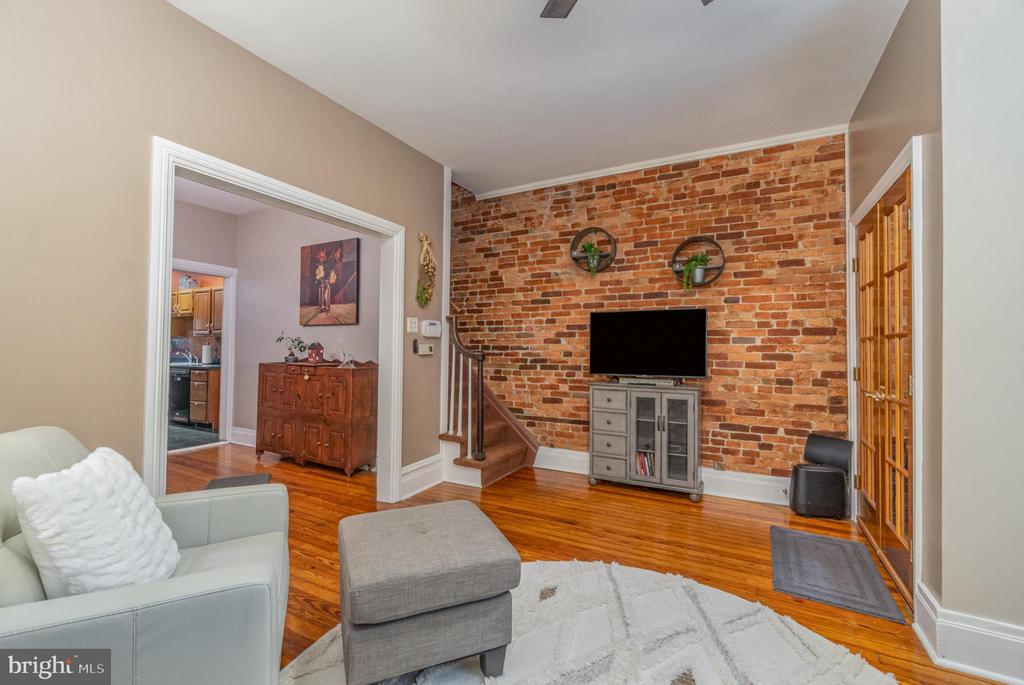 1706 PENN STREET