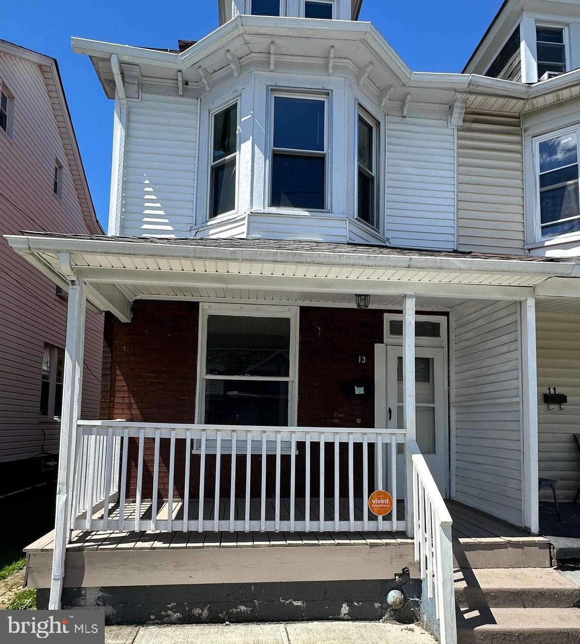 13 S 24TH STREET