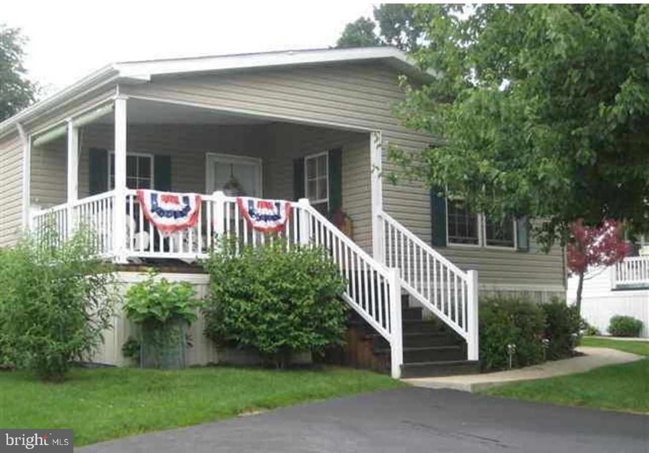 412 W CEDAR STREET