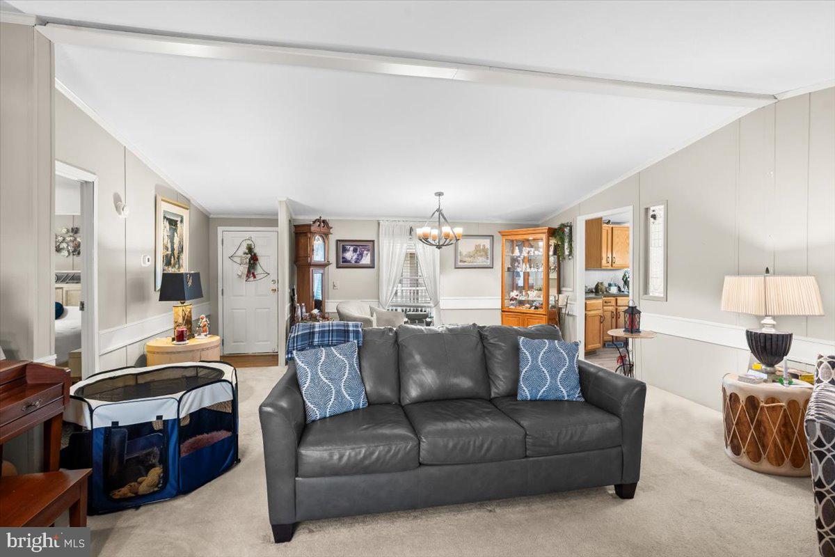 360 W SPRUCE STREET