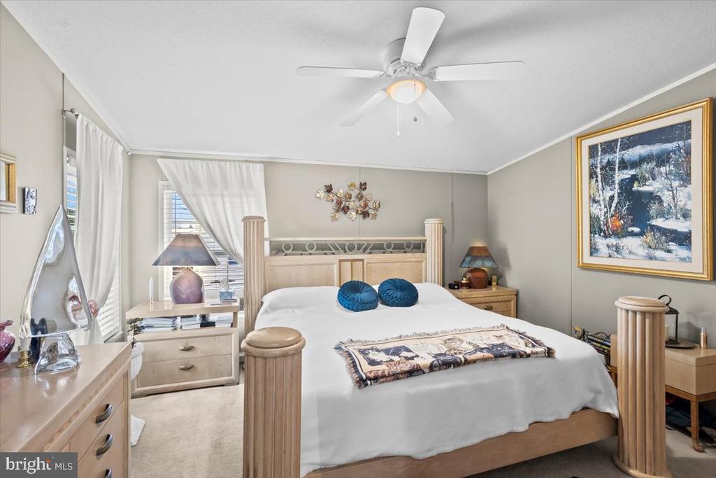 360 W SPRUCE STREET