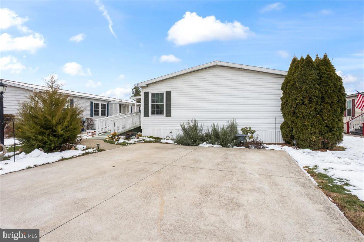 360 W SPRUCE STREET