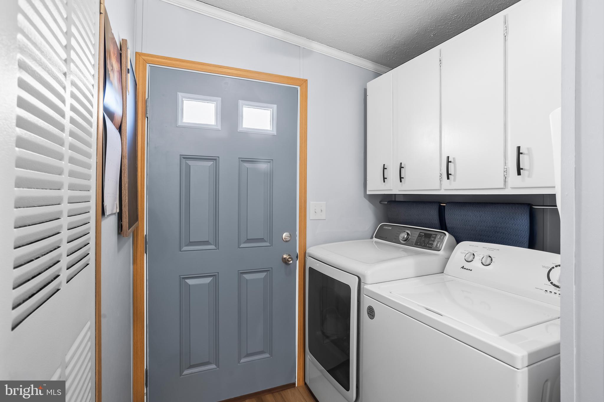 32 STONEHILL PARK