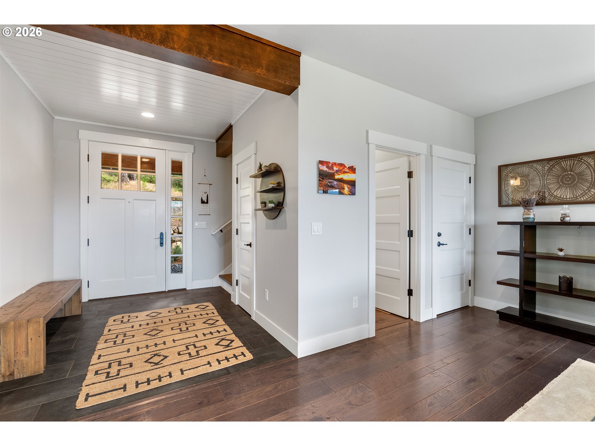 11 Fairway LN