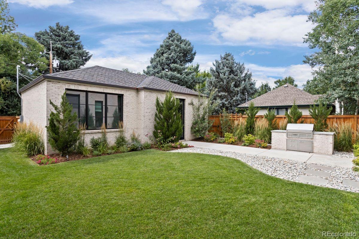 2515 S Milwaukee Street