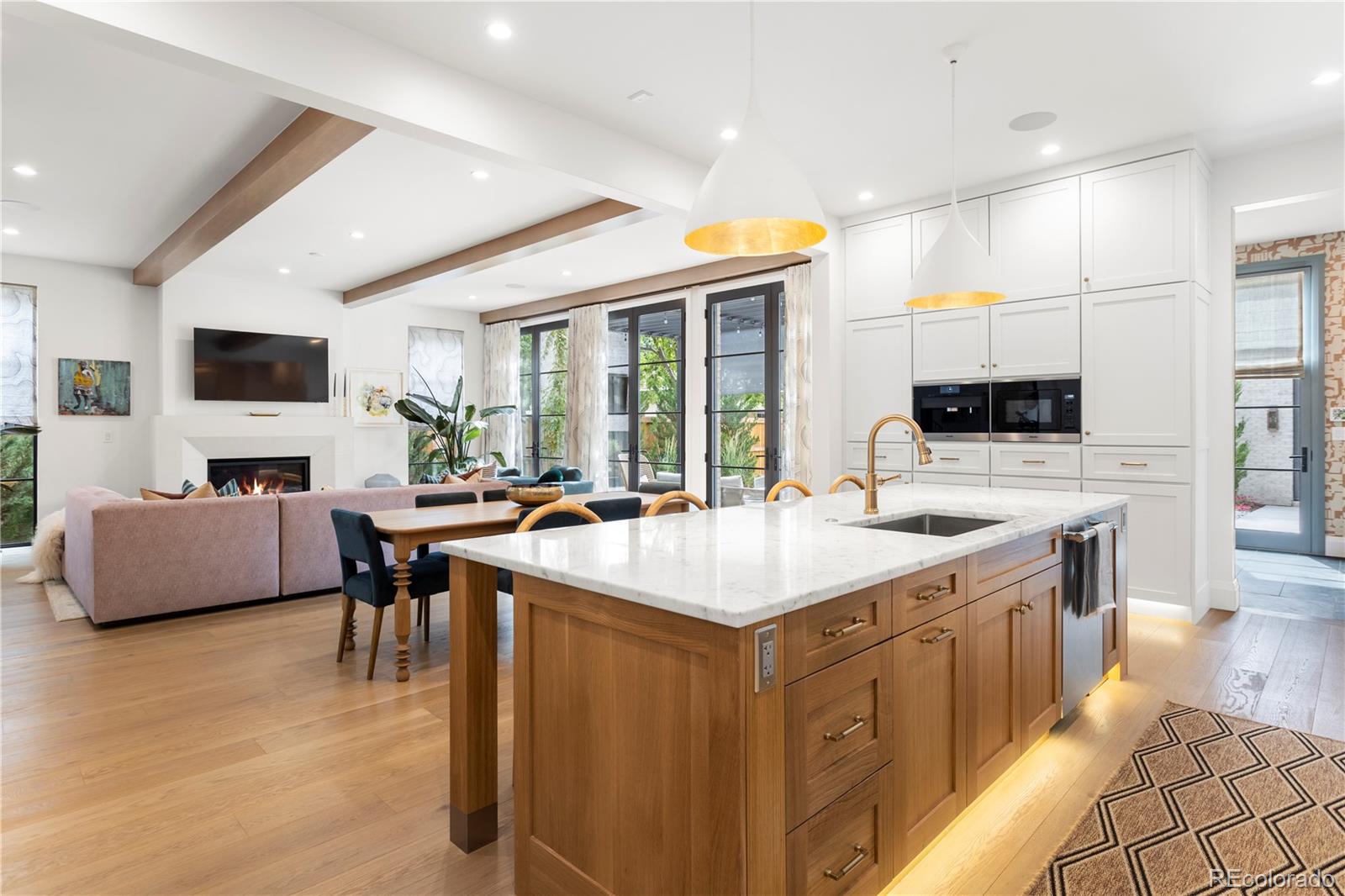 2515 S Milwaukee Street