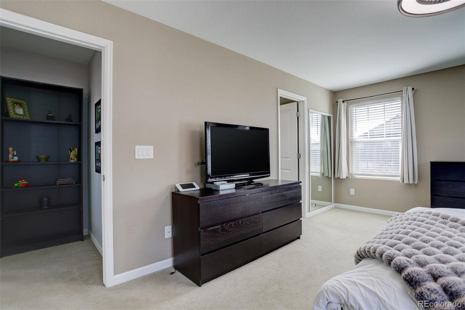 15683 Elizabeth Street