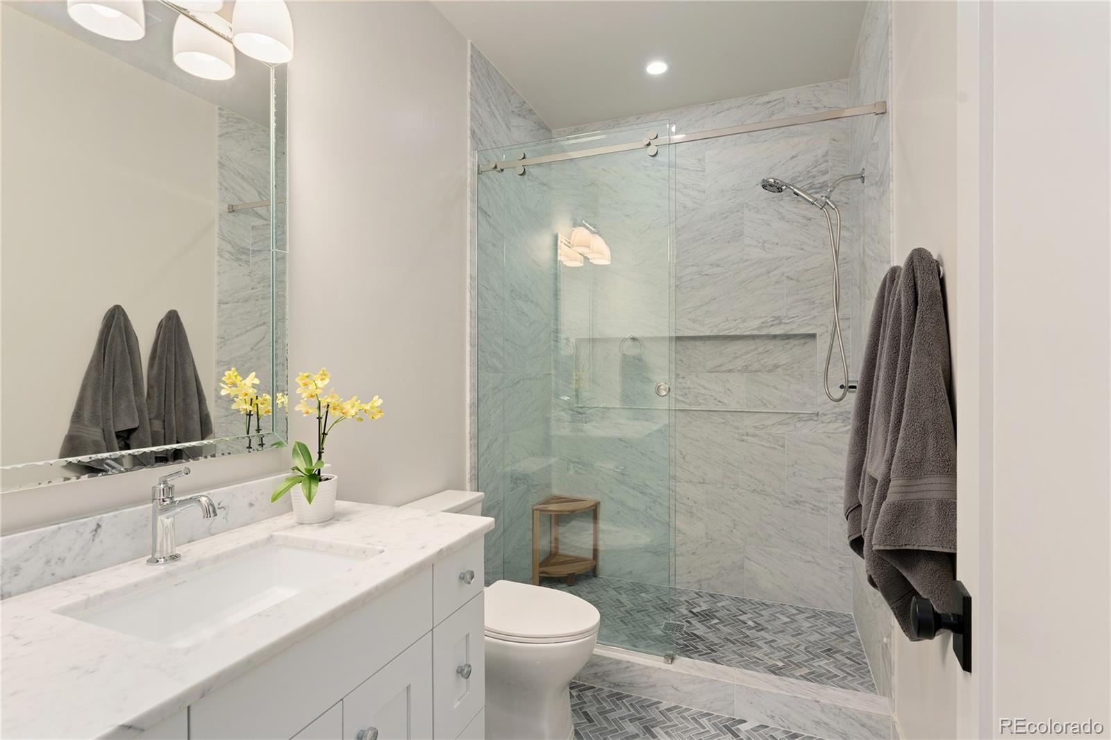 2515 S Milwaukee Street