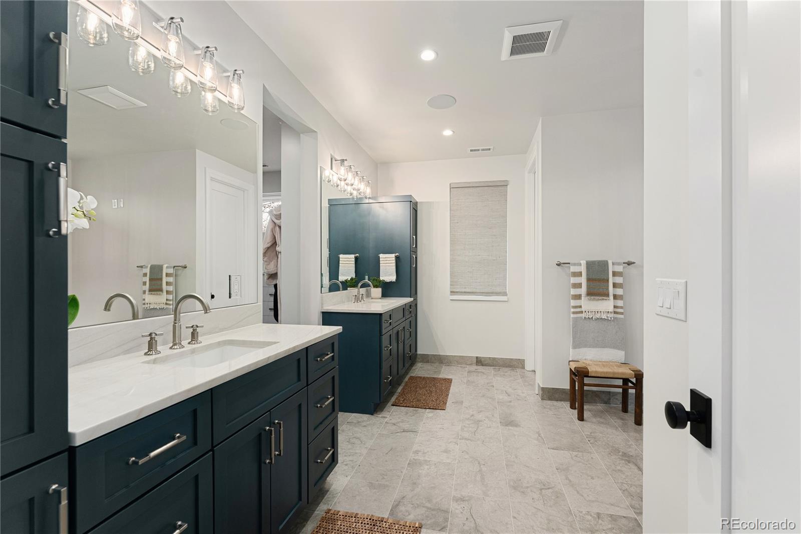 2515 S Milwaukee Street