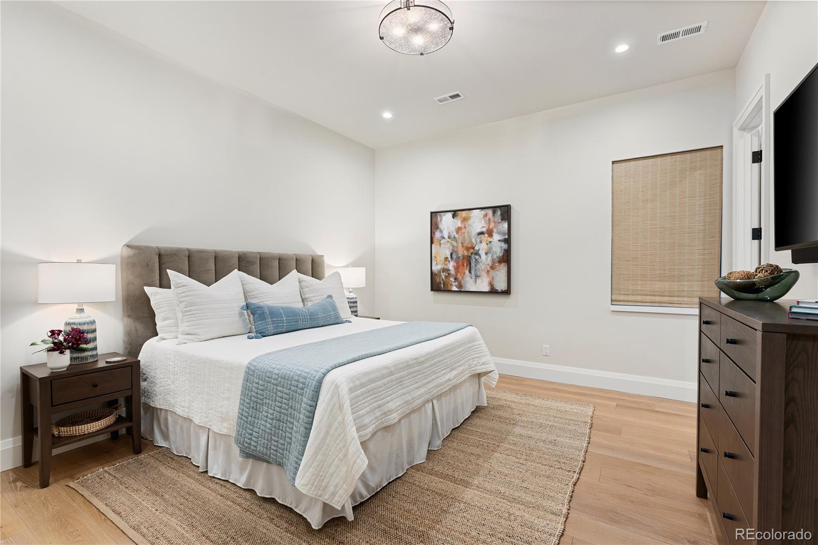 2515 S Milwaukee Street