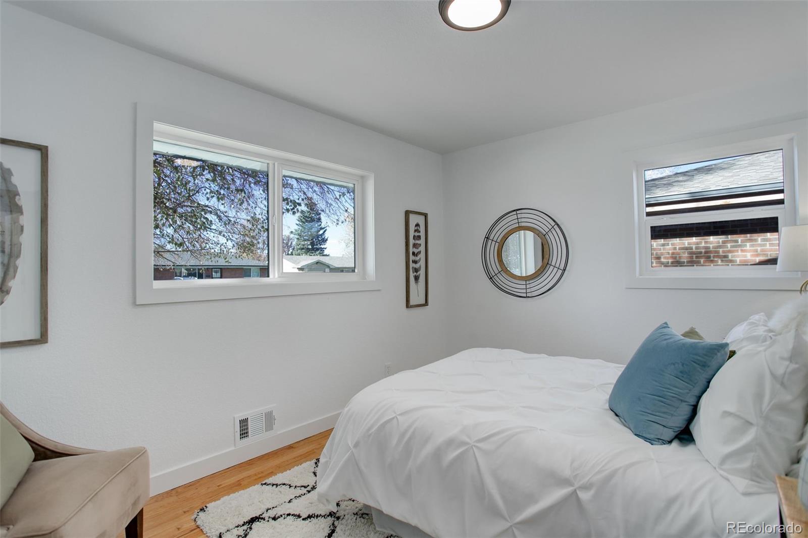 1978 S Raleigh Street