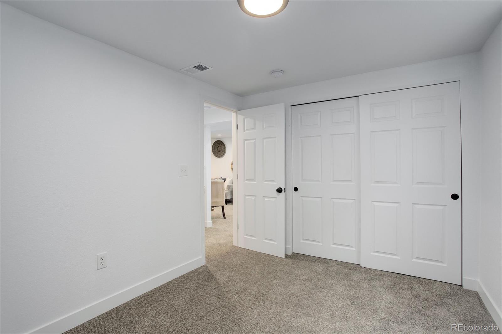 1978 S Raleigh Street