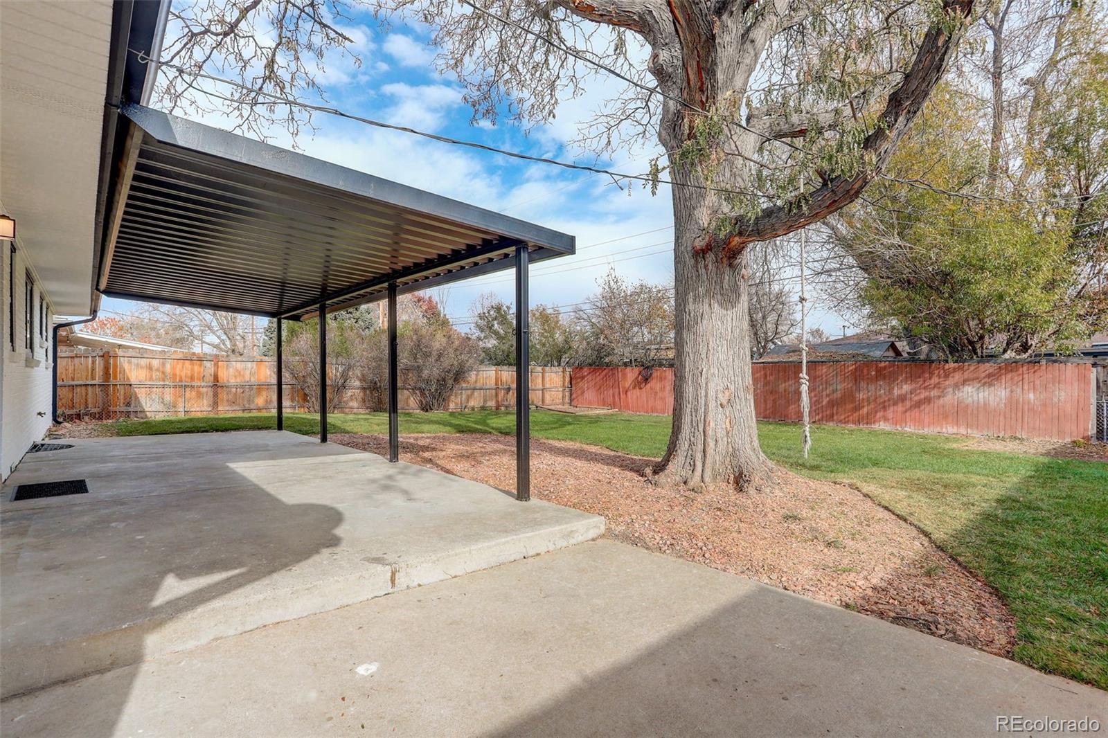 1978 S Raleigh Street