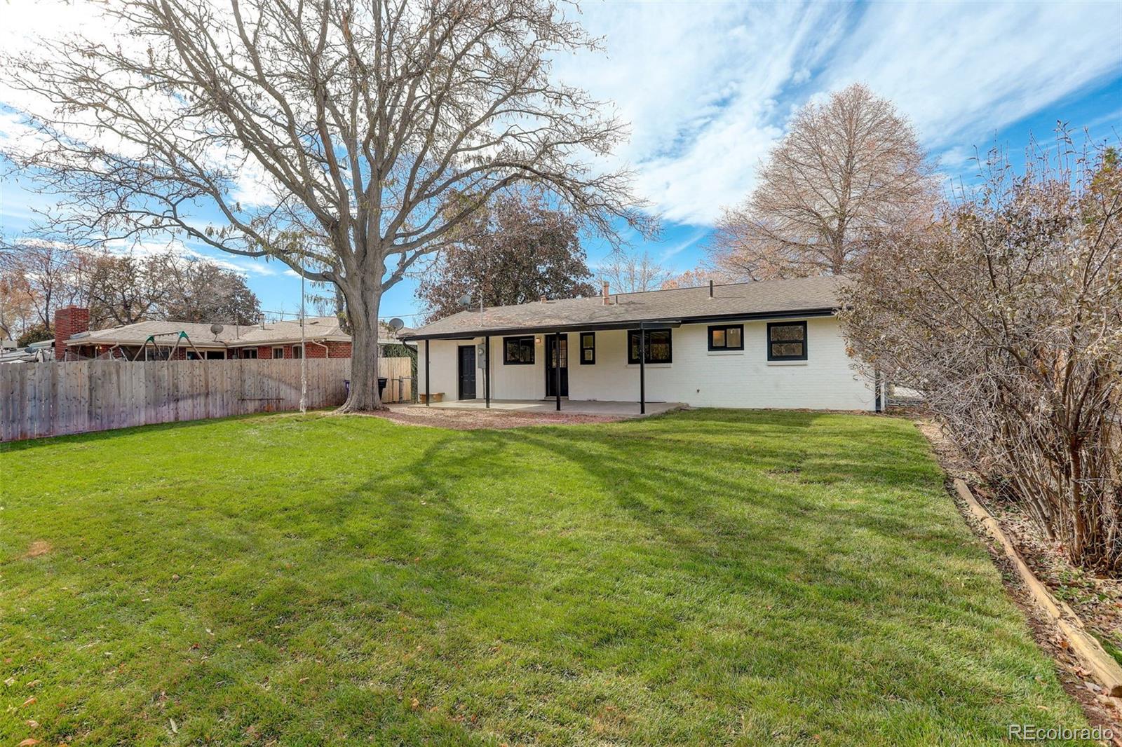 1978 S Raleigh Street