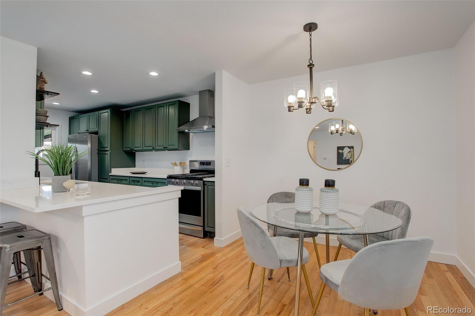 1978 S Raleigh Street