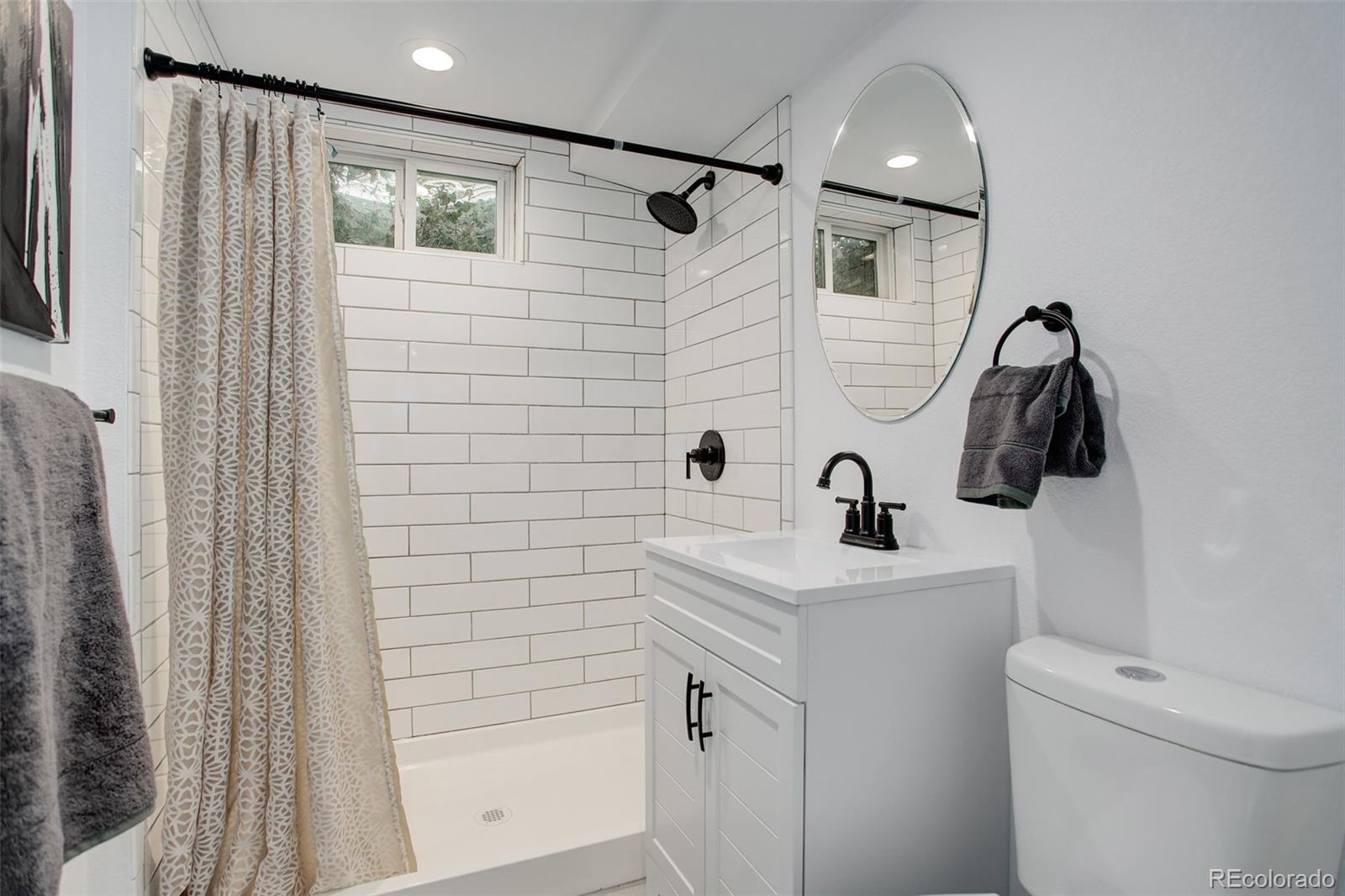 1978 S Raleigh Street