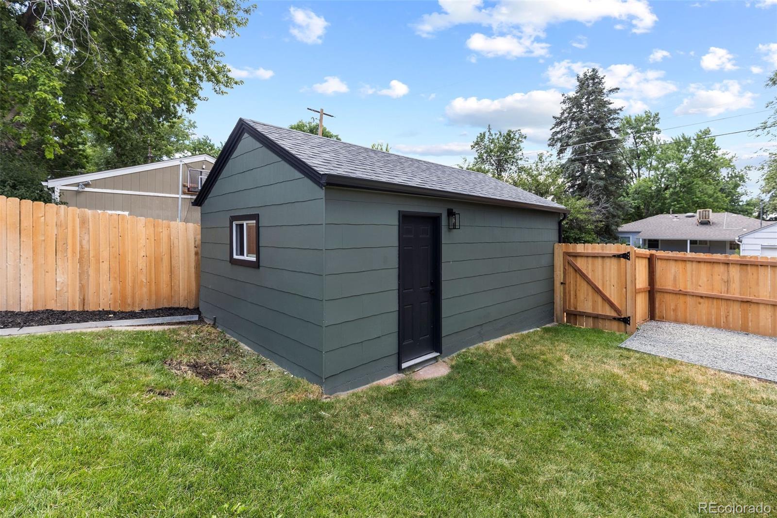 1310 E Amherst Avenue