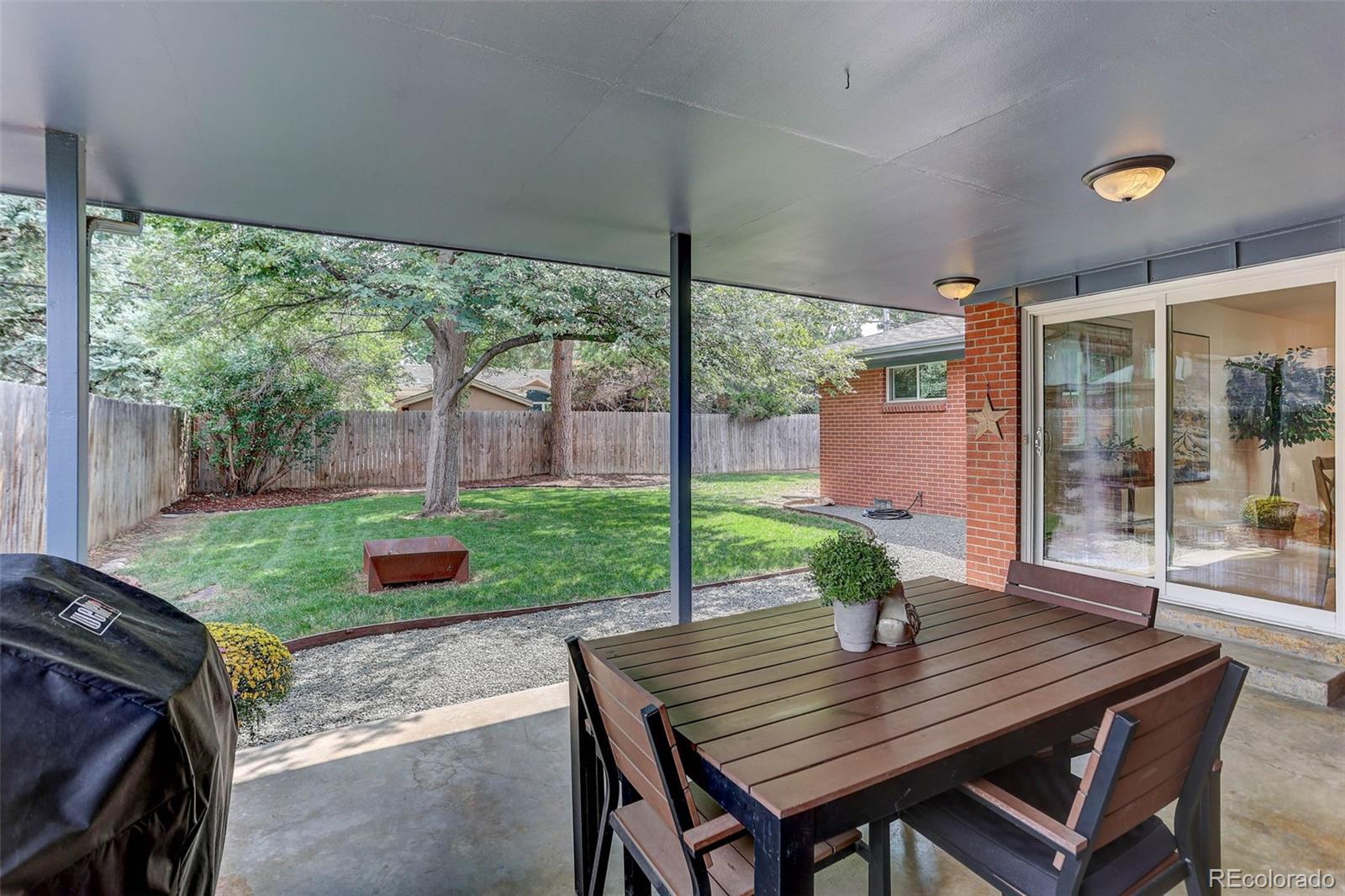 2140 E Columbia Place