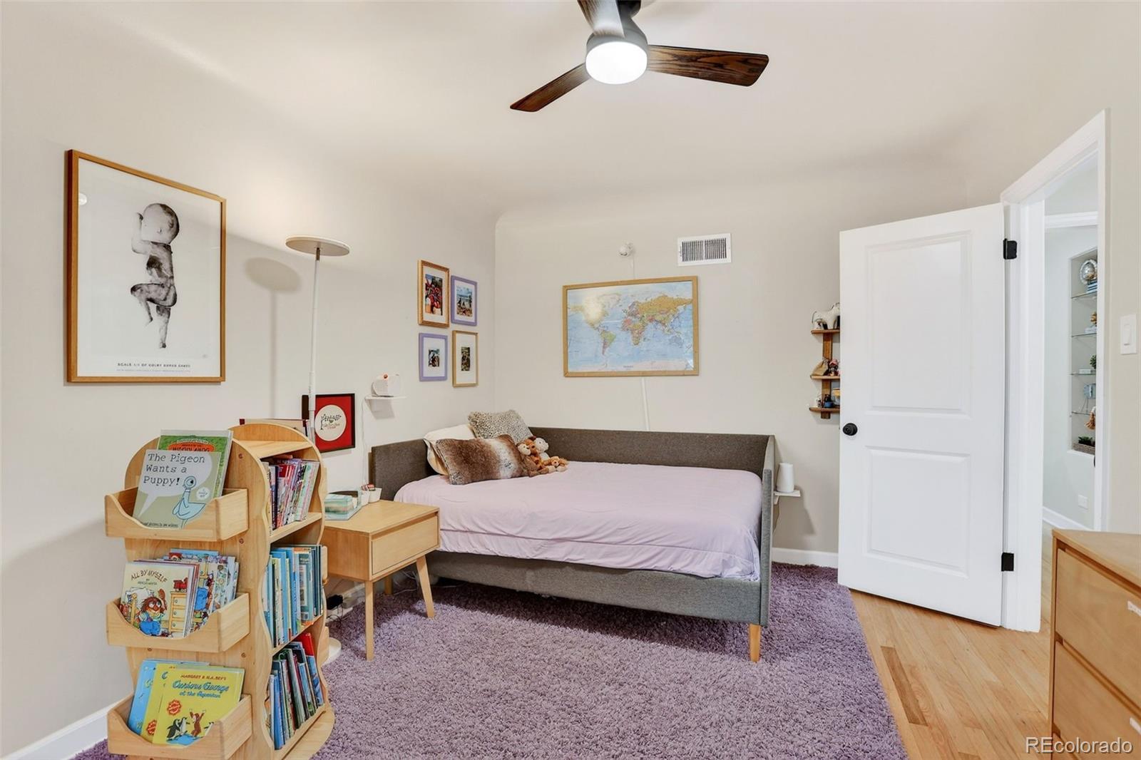 2732 S Downing Circle