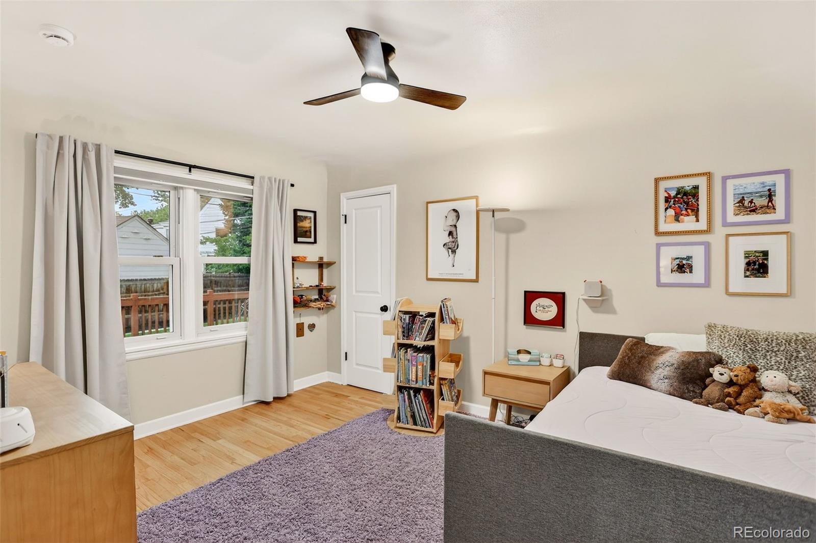 2732 S Downing Circle