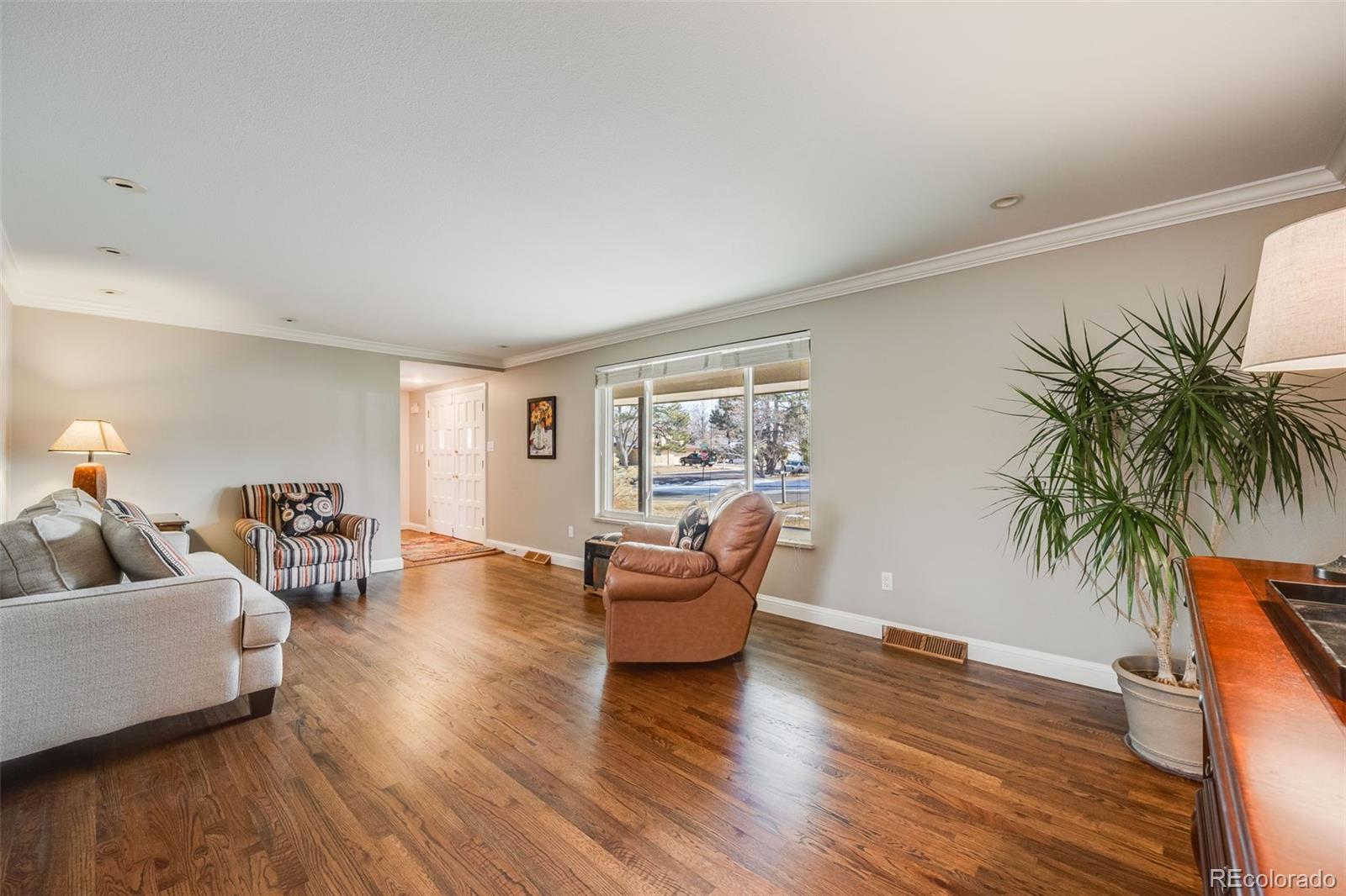 6323 W Rowland Circle