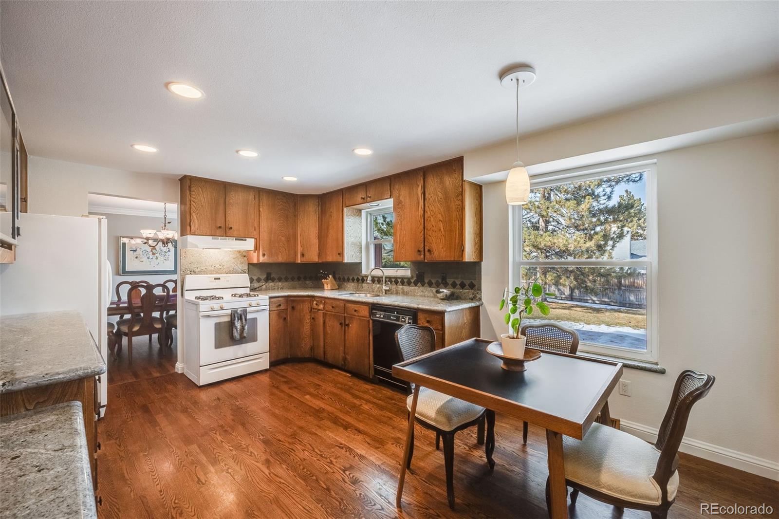 6323 W Rowland Circle