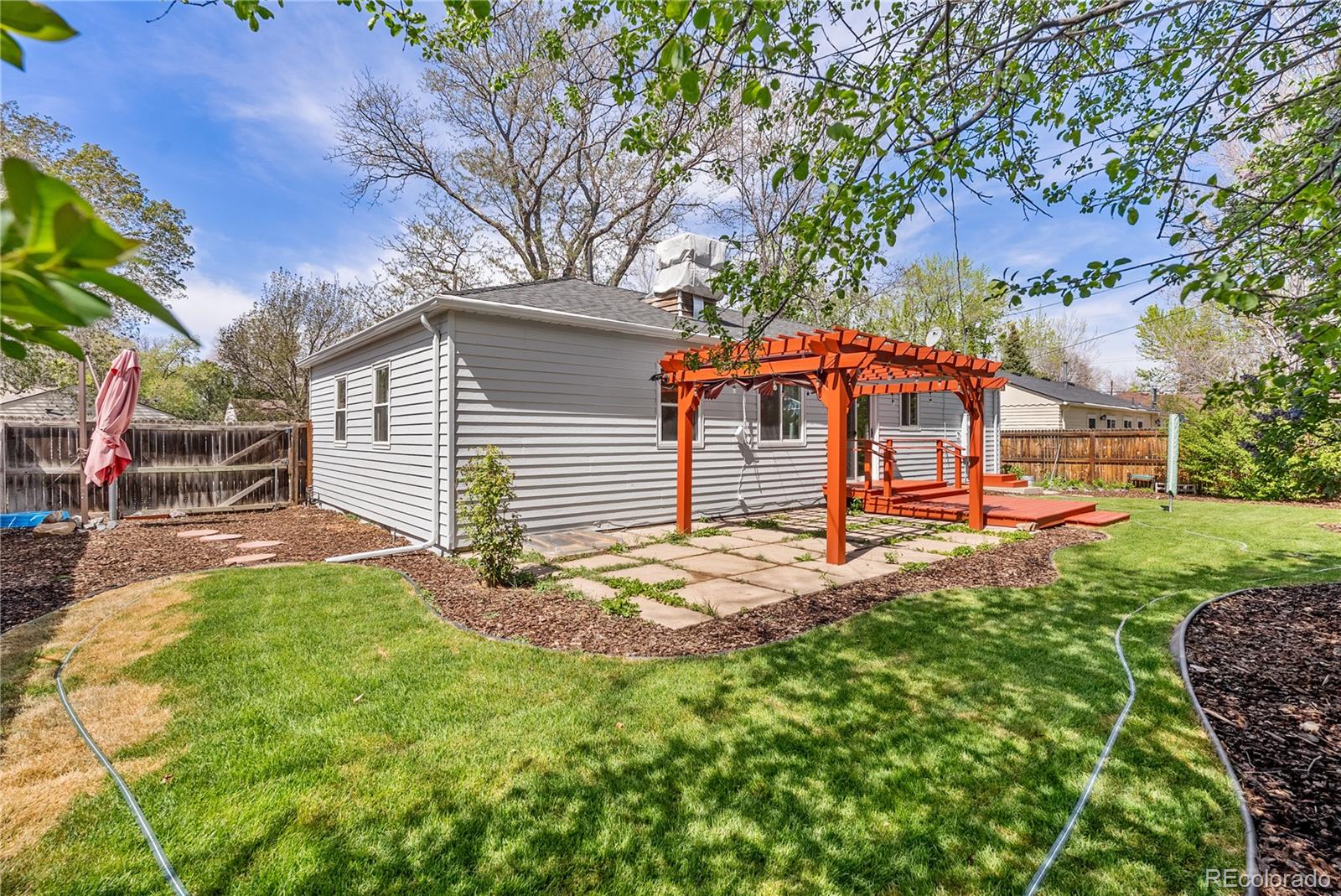 3425 E Nielsen Lane