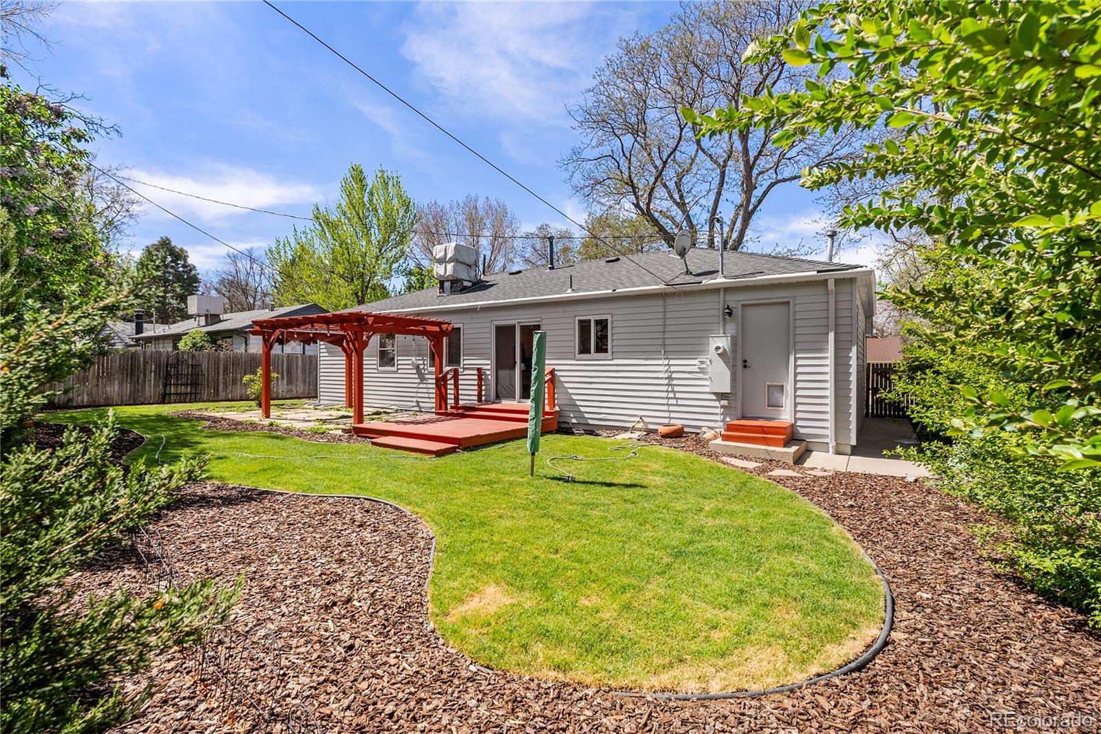 3425 E Nielsen Lane