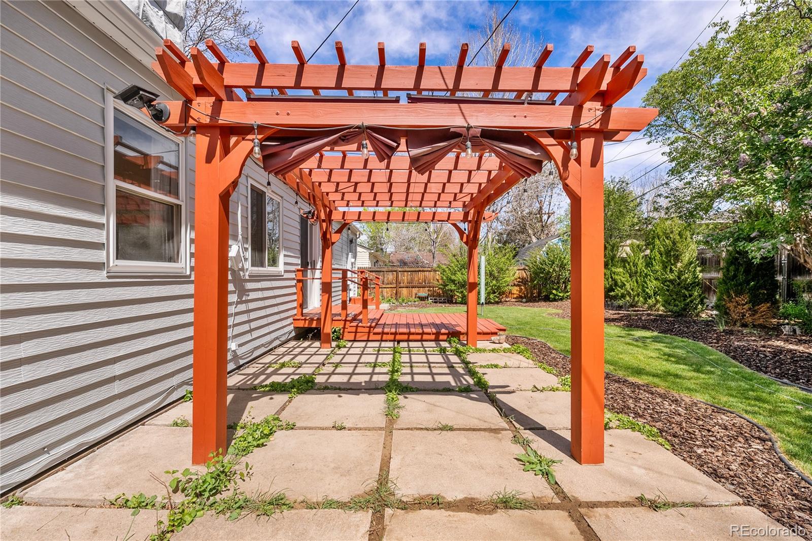 3425 E Nielsen Lane