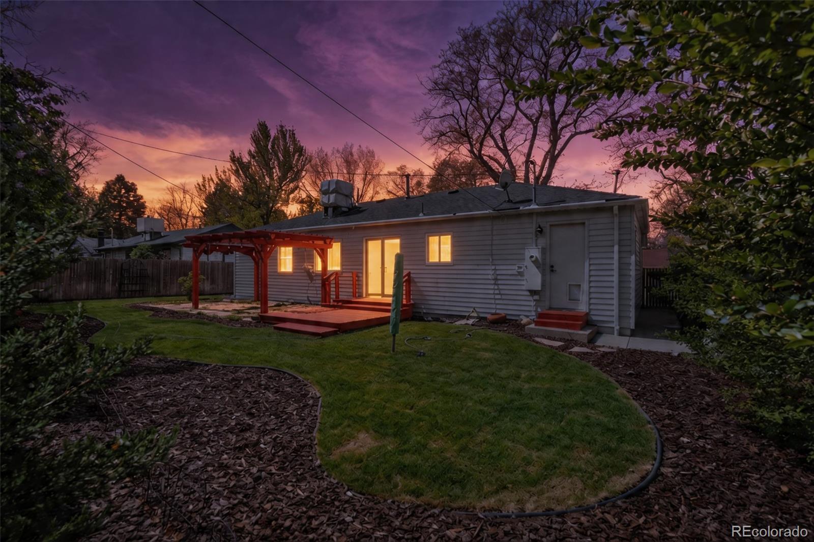 3425 E Nielsen Lane