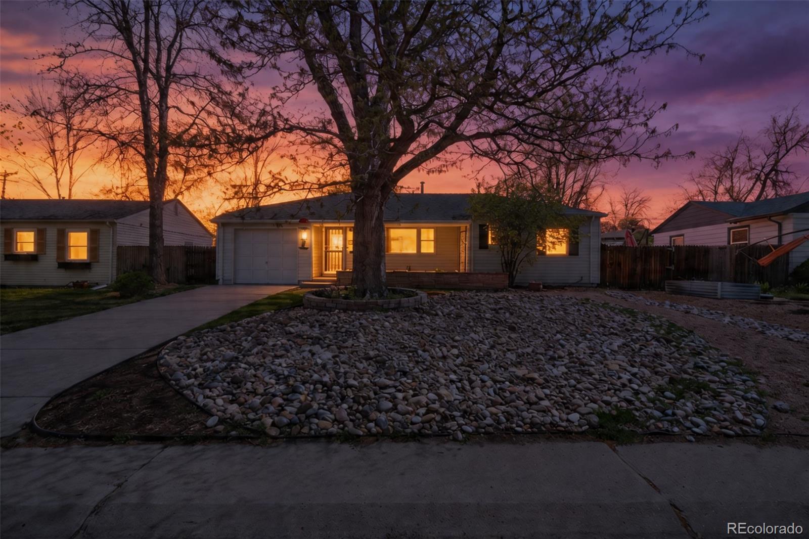 3425 E Nielsen Lane