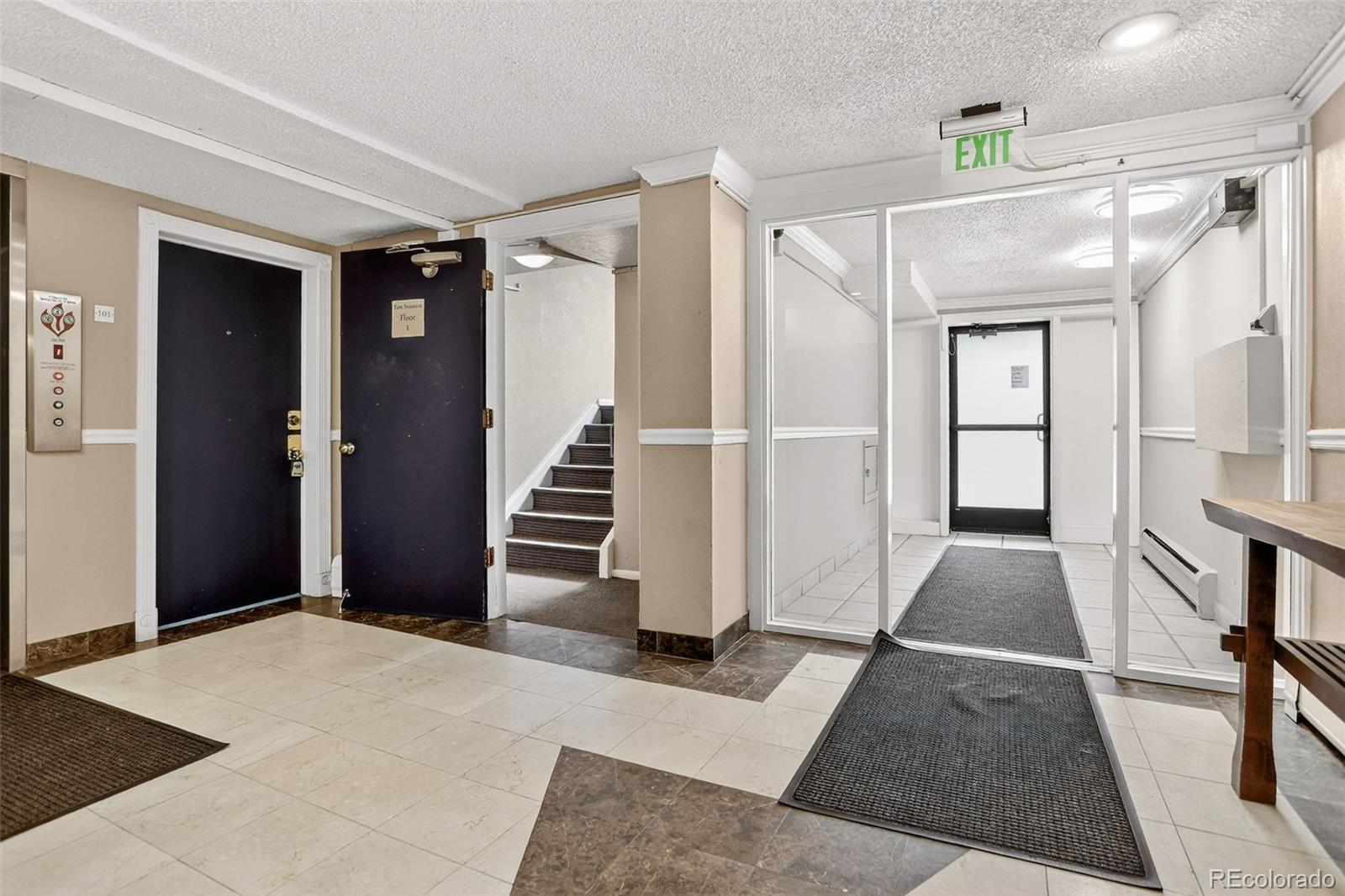 1125 N Washington Street Unit: 206