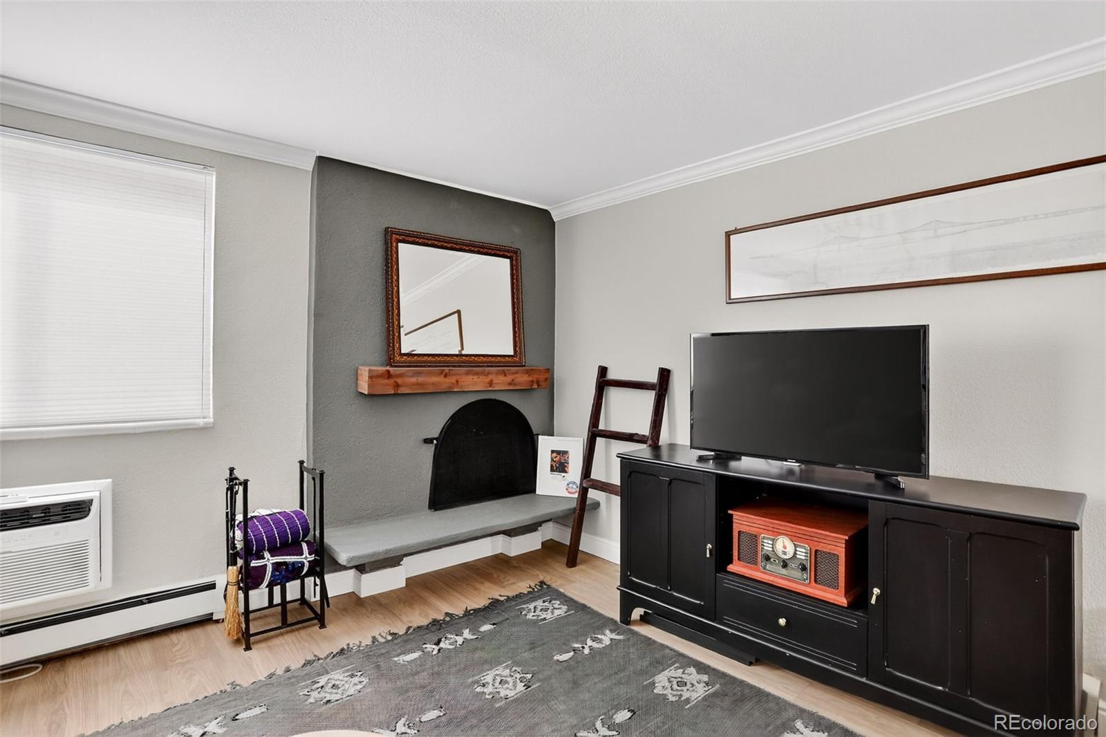 1125 N Washington Street Unit: 206