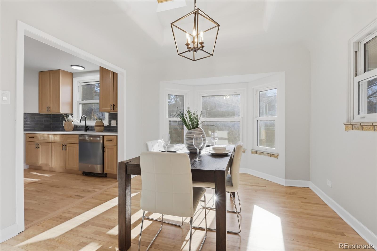 2732 S Downing Circle