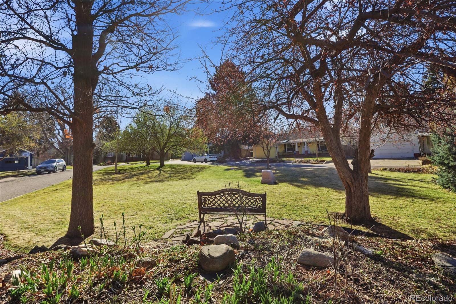 2732 S Downing Circle