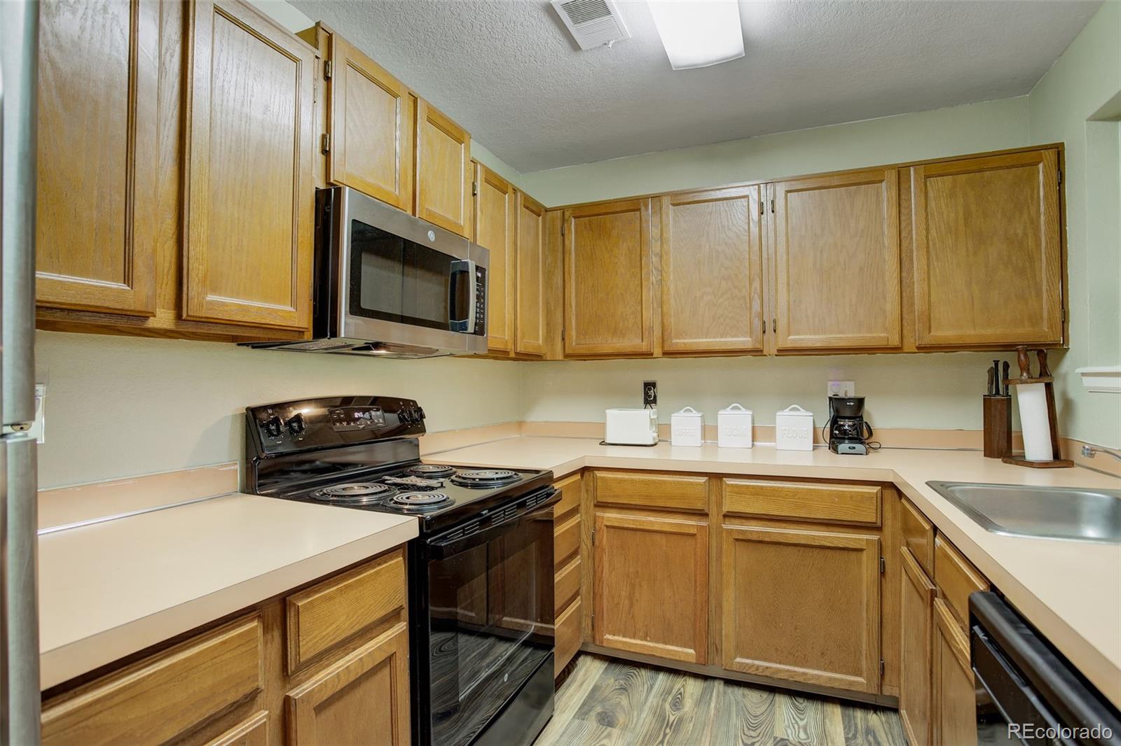 5725 W Atlantic Place Unit: 307