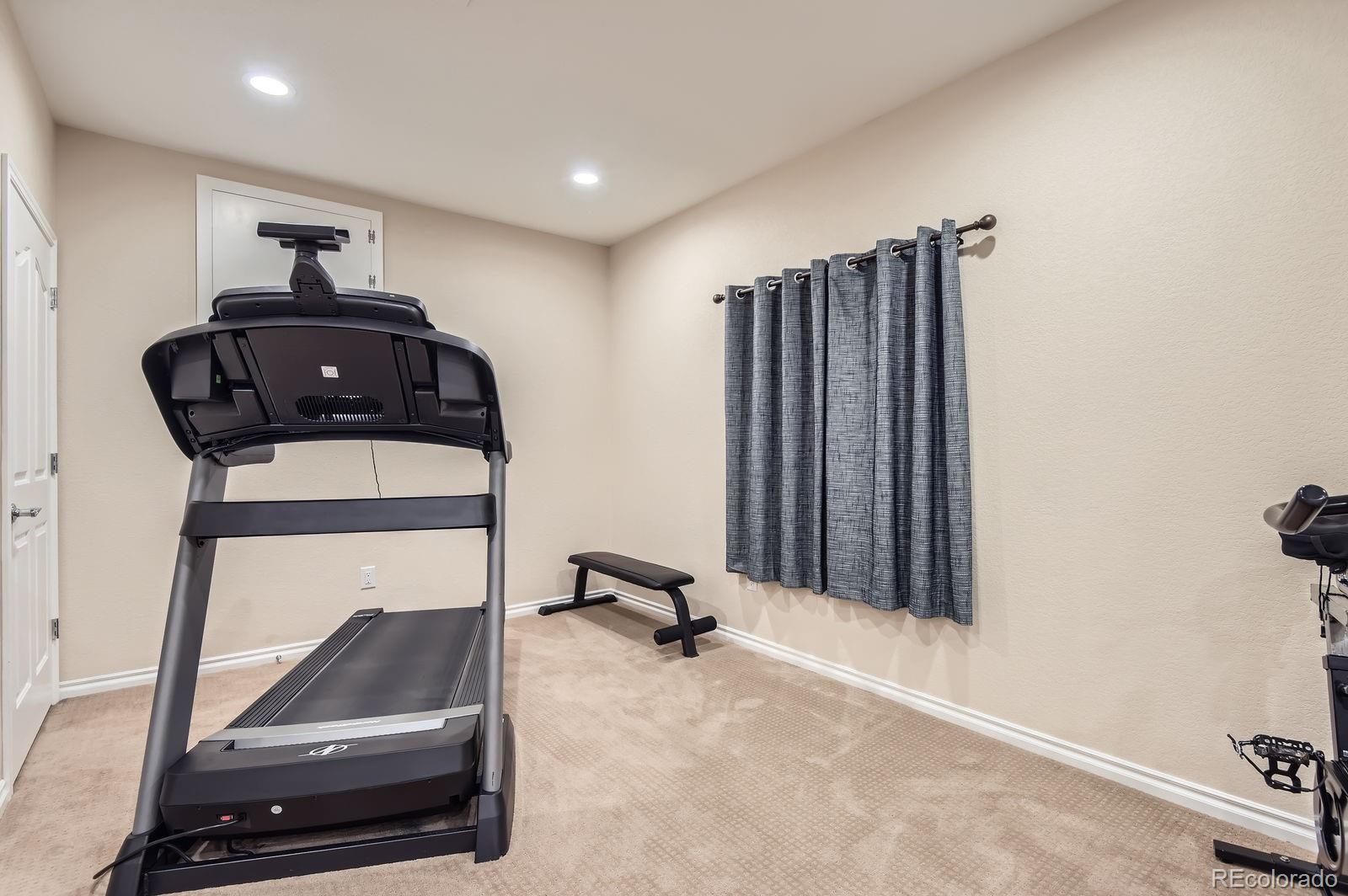 10873 Huntwick Street