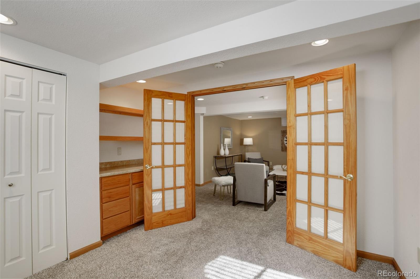 3550 E Asbury Avenue