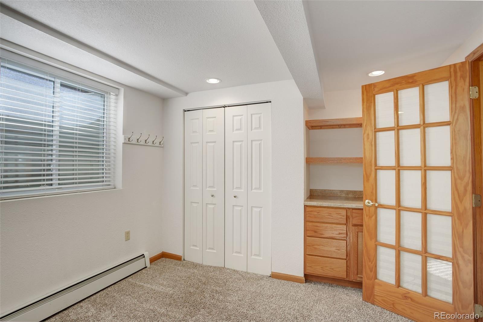 3550 E Asbury Avenue