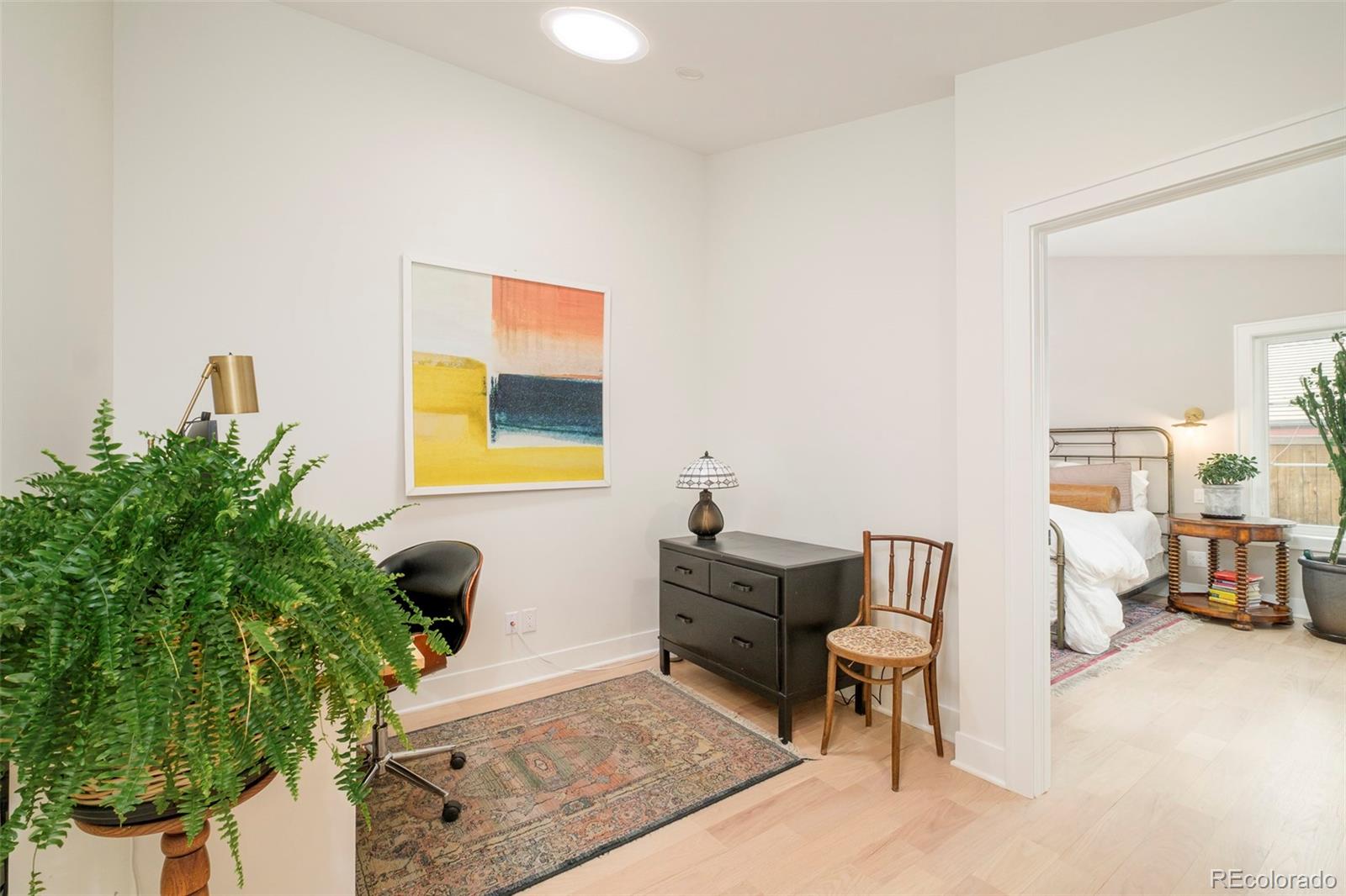 3235 S Saint Paul Street