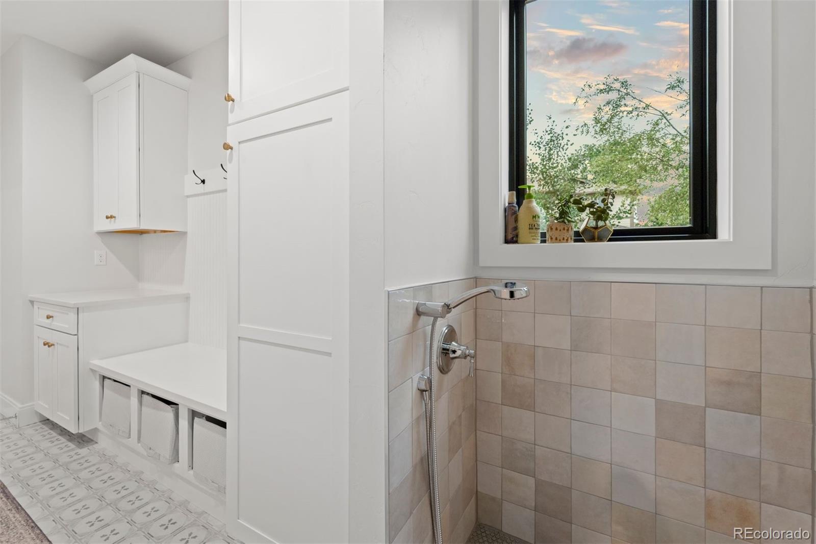 2884 S Jackson Street