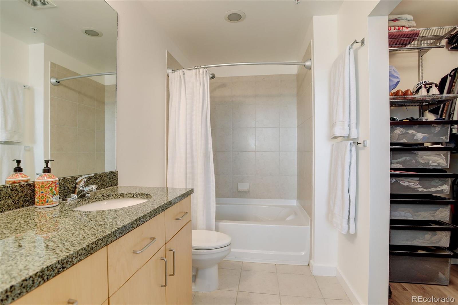 1700 Bassett Street Unit: 1517