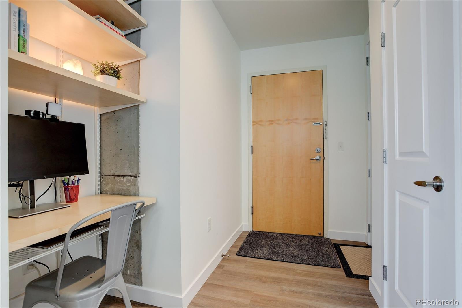 1700 Bassett Street Unit: 1517