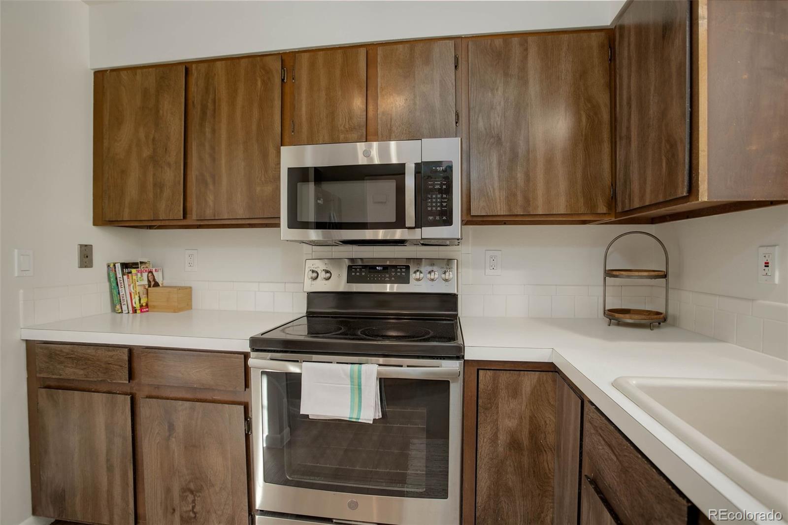 1300 W Stuart Street Unit: 23