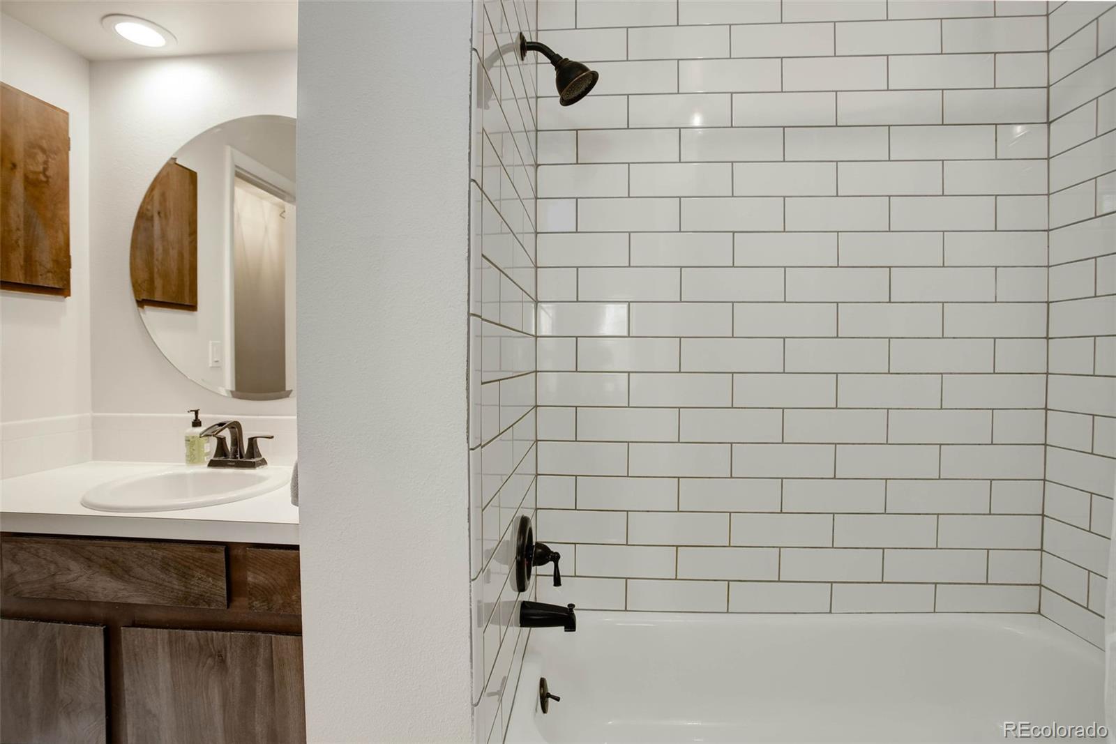 1300 W Stuart Street Unit: 23