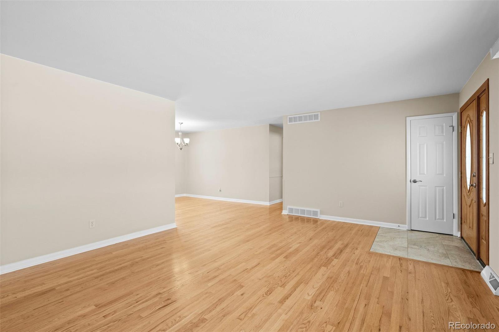 1662 S Everett Street