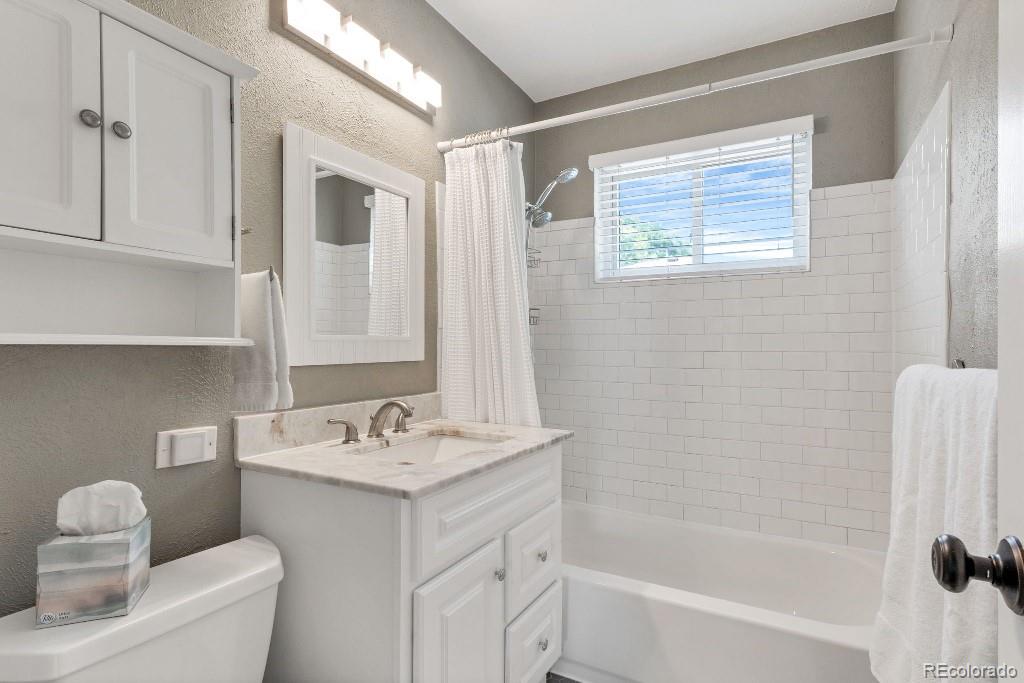 4639 Saulsbury Street