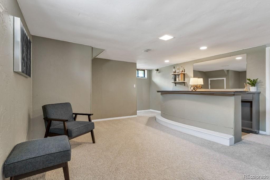 4639 Saulsbury Street