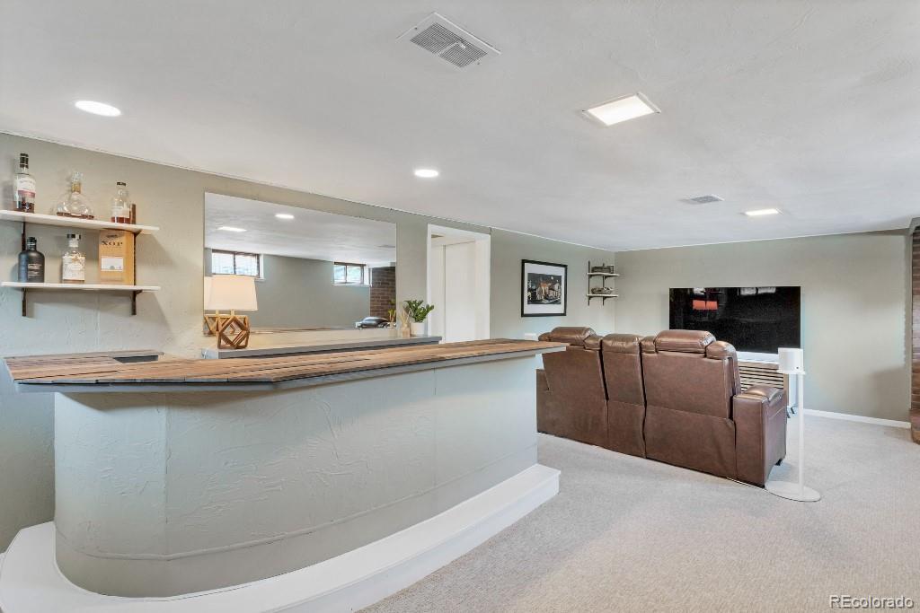 4639 Saulsbury Street